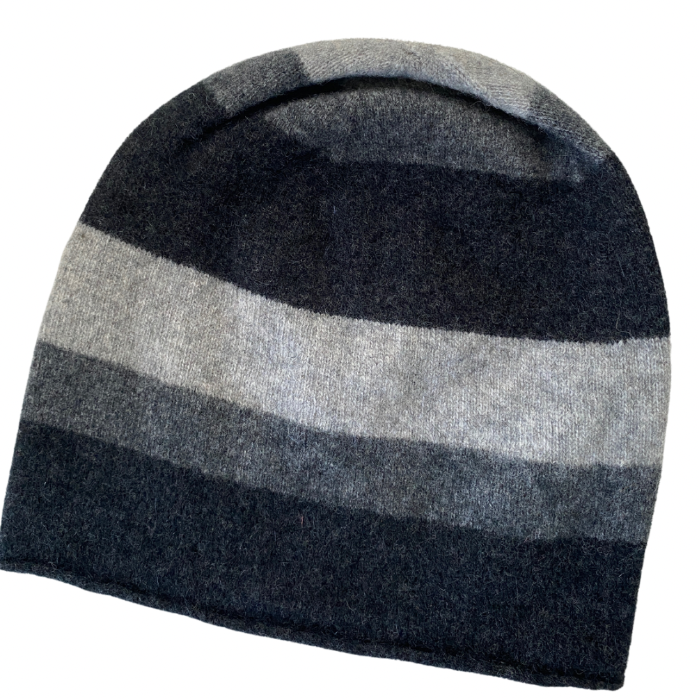 ビーニー: トラベル ビーニー - メリノウールとポッサム、ニュージーランド製