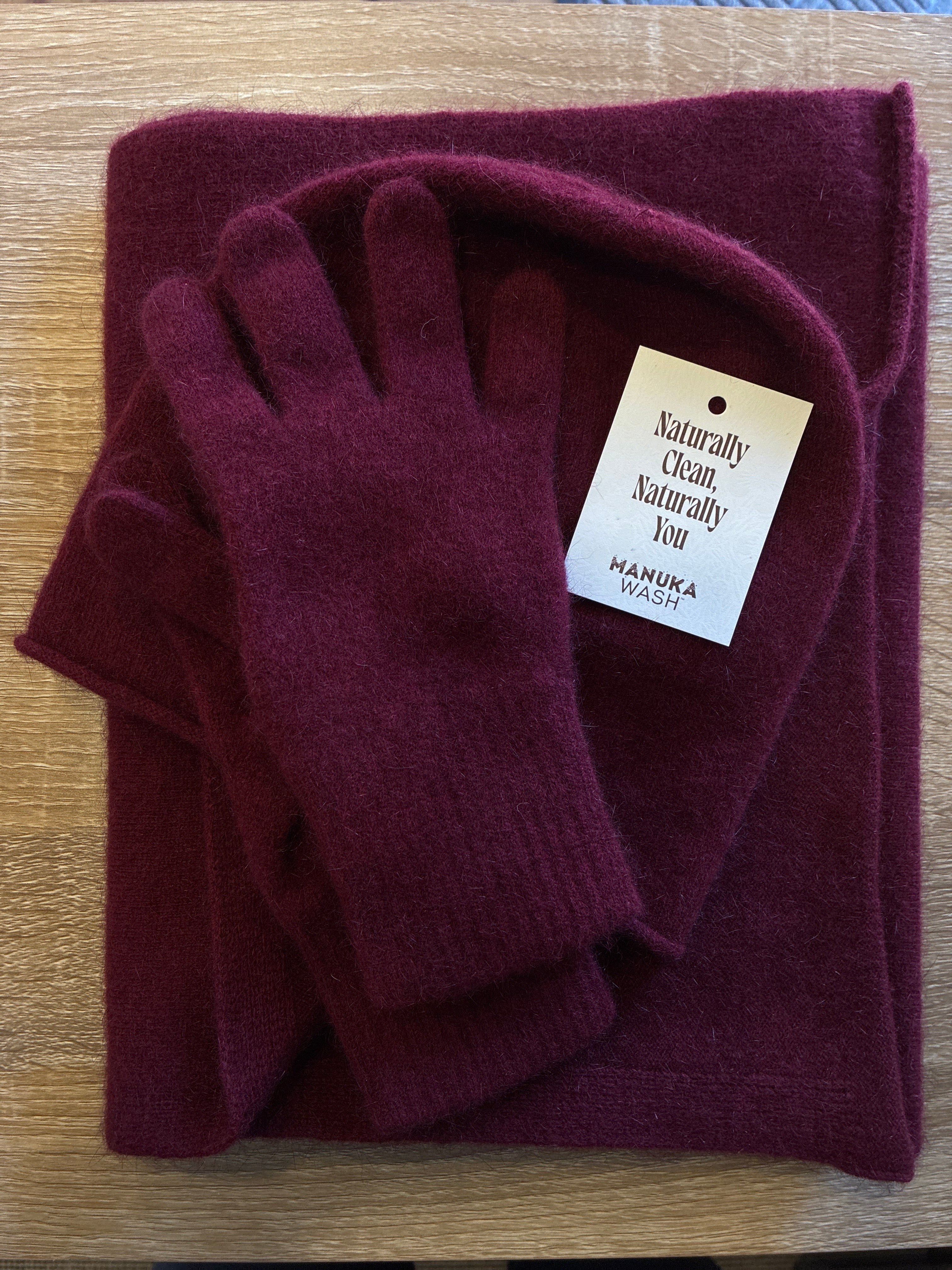 Cherry Winter Escape Set