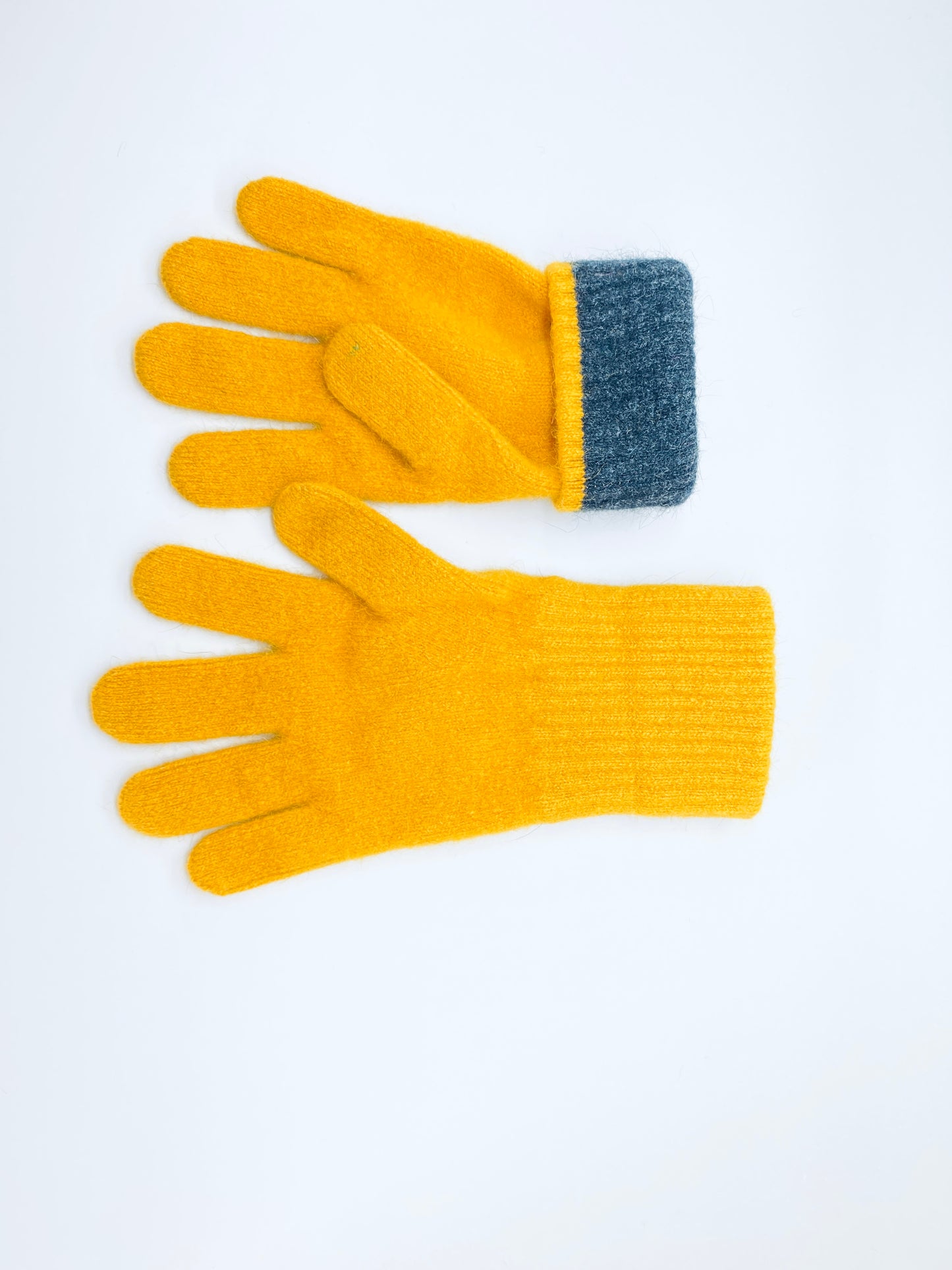 yellow merino wool possum gloves made in new zealand